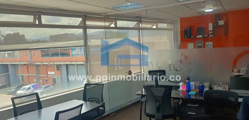 Oficina Edificio Colfecar – Arriendo